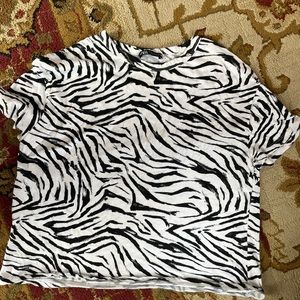 Zara tshirt size medium